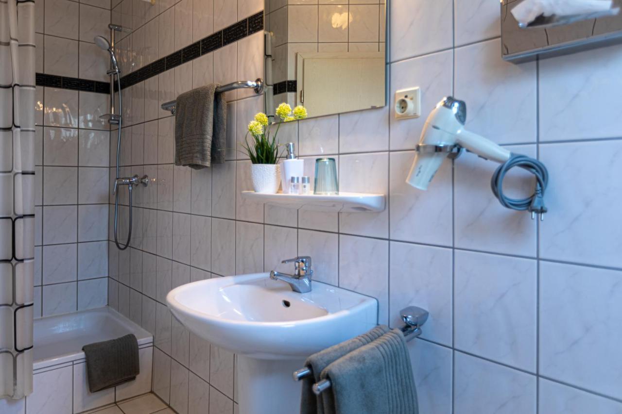 Hotel St. Peter Dormagen Dış mekan fotoğraf